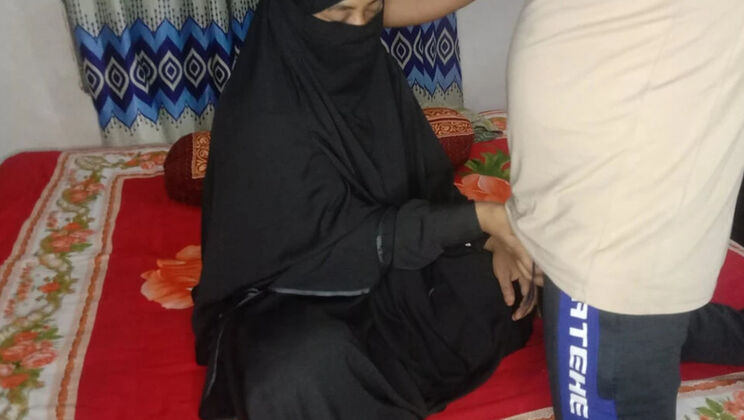 Muslim teen in burka gives step brother hard blowjob and gets fucked homemade sex