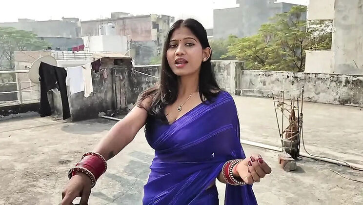 Indian Bhabhi Hardcore Sex with Devar - Pussy Licking & Kissing Homemade Video