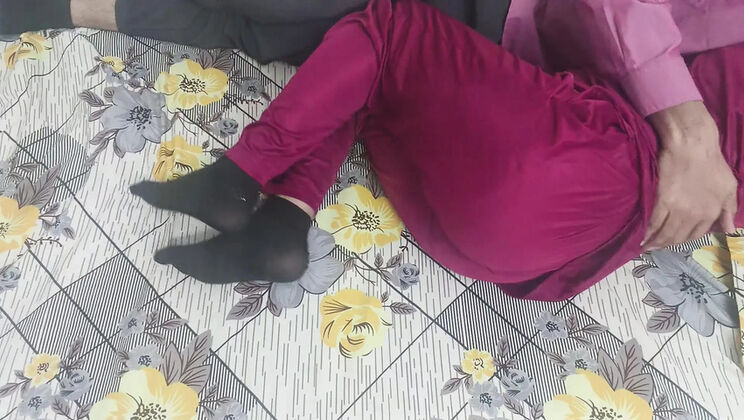 Sagita Sharm First Time Anal Fuck - Desi Bhabhi Crying in Village