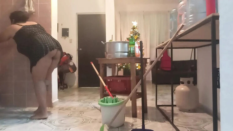 My Fat Wife Cleaning The House - Homemade Latina MILF with Big Ass