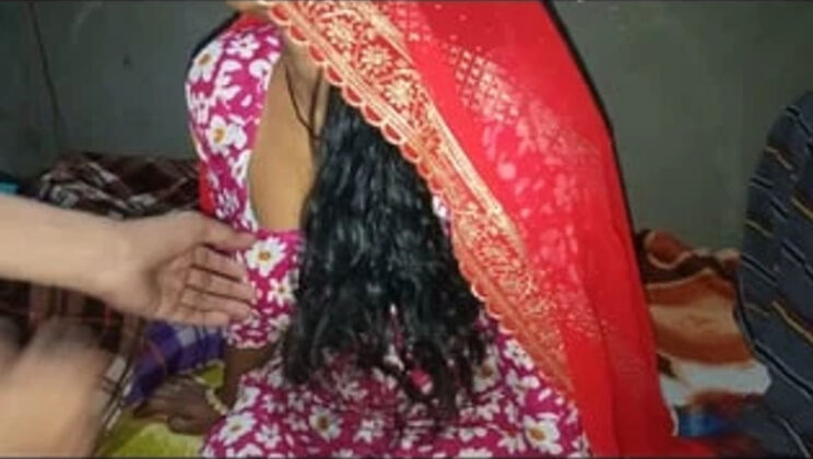 Kavita69 Indian Housewife Cheating - Husband Fucks Other Woman Doggy Style & Cumshot