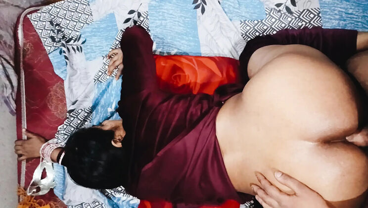 Indian Bhabhi Big Ass Doggy Style Fucking Hardcore with Hindi Voice