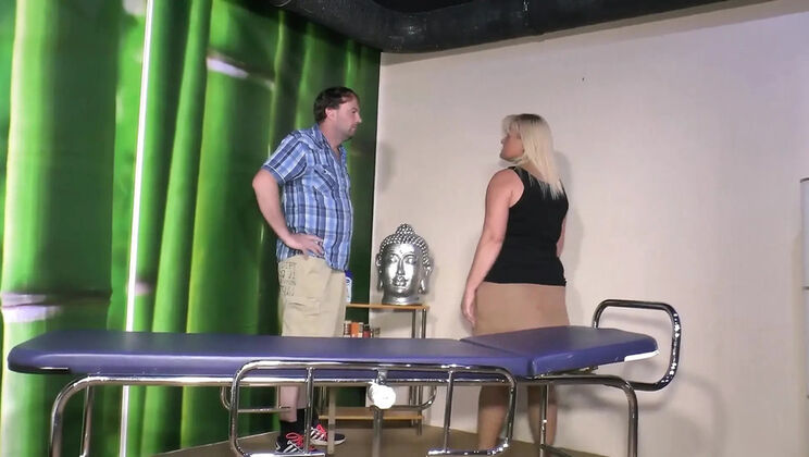 Mature German MILF with Glasses Sucks Cock and Gets Rough Pussy Pounding - Amateur Hardcore Sex