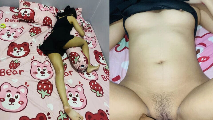 Ichaaa 18 Year Old Indonesian Hijab Teen Fingering Tight Virgin Pussy - Big Tits Asian Amateur Homemade Sex