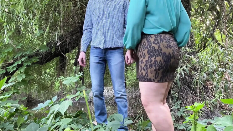 Mature Stepmom Handjob Makes Me Cum in Park - Big Tits MILF Mutual Masturbation