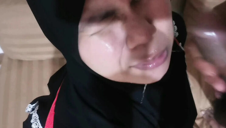 Brutal Face Fuck: Indonesian Hijab Laila Takes Stepdad's Big Cock Until Her Mouth Tears