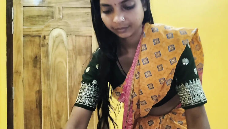 Indian Desi Village Honeymoon First Night - Cute Couple Fucking in Hindi