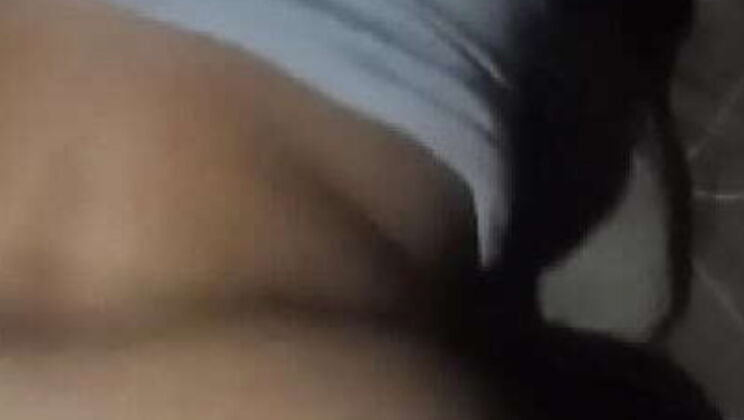 Luna & EAlfa Lost Cell Phone Amateur Homemade - Latina Big Booty & Big Cock Close-Up
