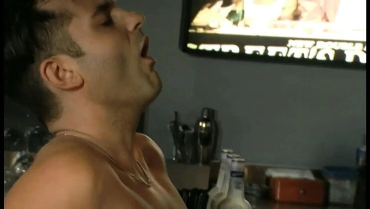 Horny Blonde Carla Cox Gives Perfect Blowjob to Leonardo Conti