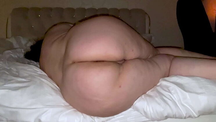 Mature BBW Kelinira Takes Simonar's Big Cock in Mouth and Ass Homemade