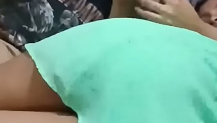 Step Cousin Lesbian Sex Turns Into Real Creampie - Petite Latina Amateur Threesome