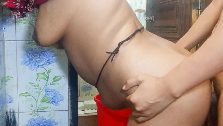 Desi Stepmom Gets Her Big Ass Stuffed By Stepson In Kitchen Doggystyle