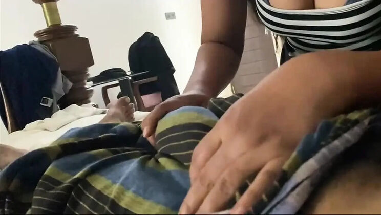 Big Natural Tits Arabic Queen Horny Night Sucking Penises HD