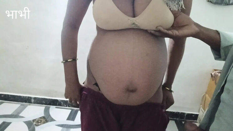 Desi Bhabhi Pregnant Face Fuck and Massage with Devar in Indian Village