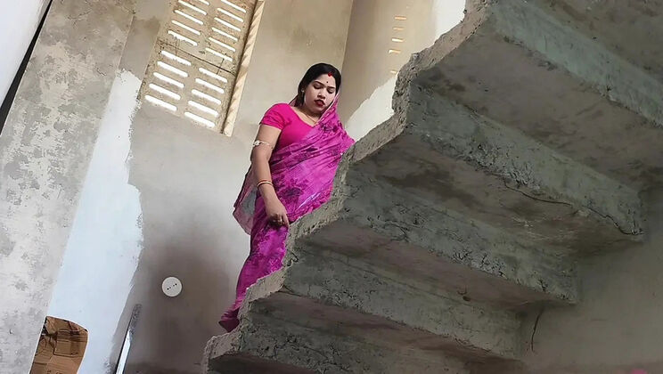 Indian Village Wife Sona Bhabhi Hot Homemade Sex - Big Natural Tits Blowjob & Fucking While Husband is Away