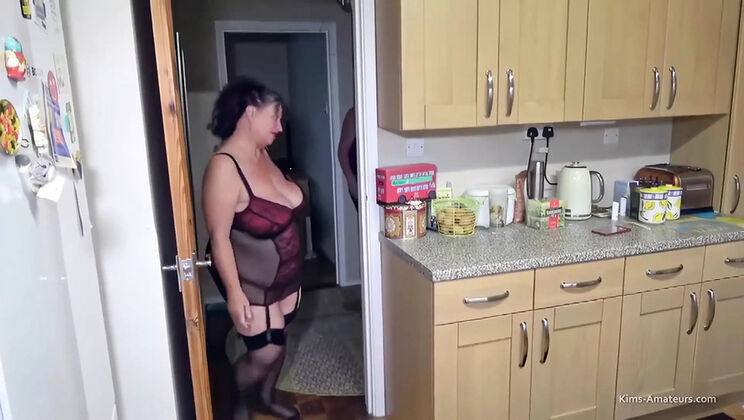 Young Salesman Scores With Two Mature Big-Titted BBWs 3some