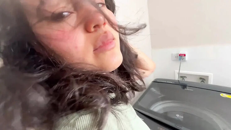 Scarlettandc Fingers My Tight Anus After Lube