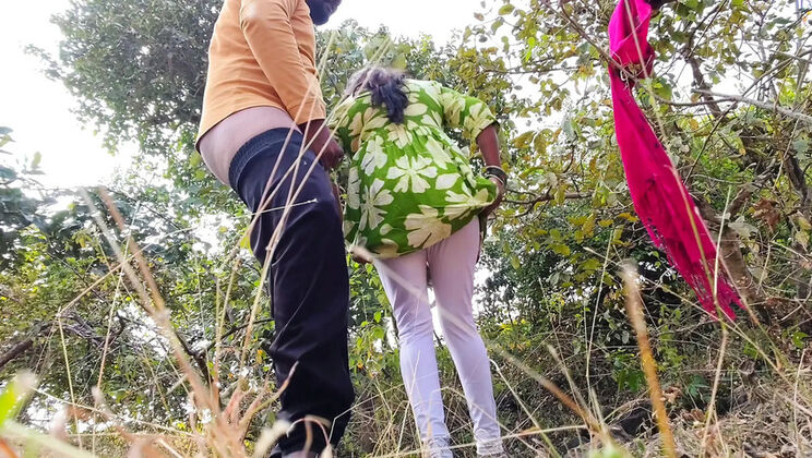 Desi Bhabhi Picks Karvand Fruits in Forest & Sells in City - Hindi Audio Hardcore