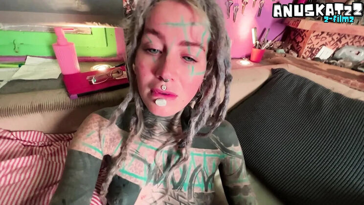 Petite Goth with tattoos gets sloppy blowjob and creampie at home