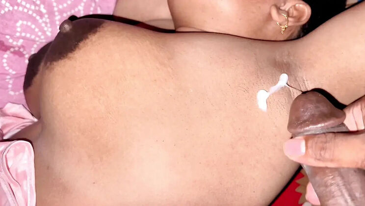 HOT_RUHI002 Desi Bhabhi Milking And Full Sex Pussy Action