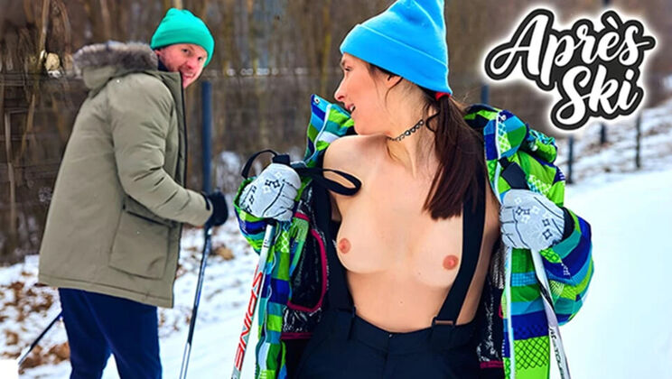 Teen Jane White Gets Snow Blowjob at ClubSweethearts
