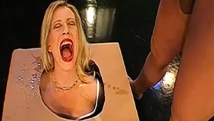 Melanie Moon Takes an Old-Fashioned Piss and Cock Flood: Nonstop Blonde Bukkake