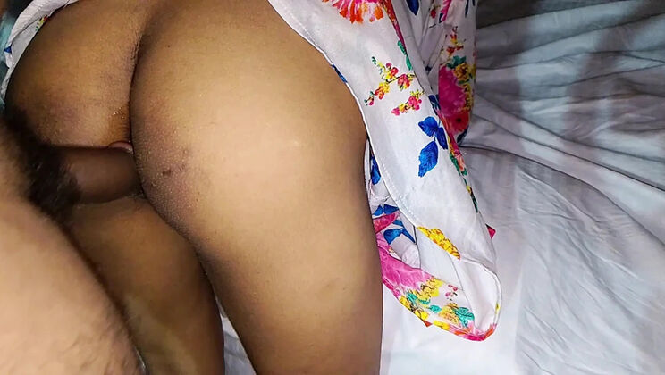 Indian bhabhi devar anal sex with tight pussy in bathroom
