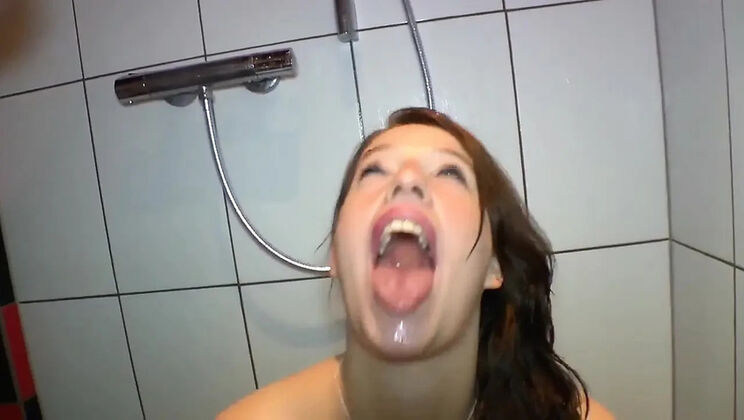 Marie Skyler and Sweet Lesbian Friend Swap Golden Showers in the Bath