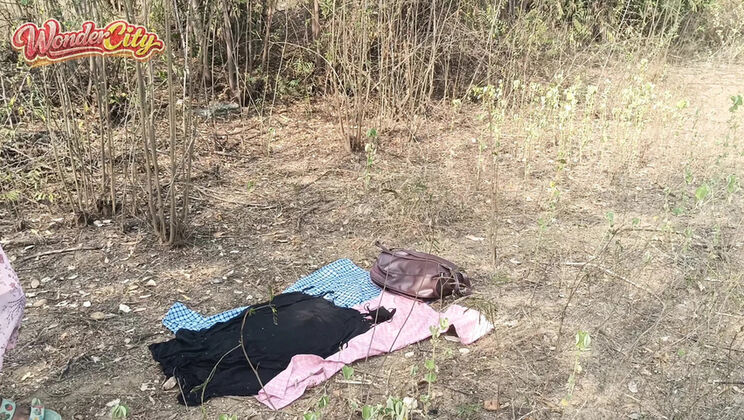 Hot Indian Maid With Big Ass Gets Fucked in Threesome Public Sex