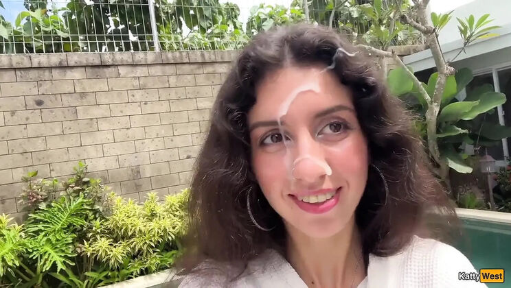 Katty West Calls the Repairman with Her Pussy, Then Takes His Cum on Her Face Outside