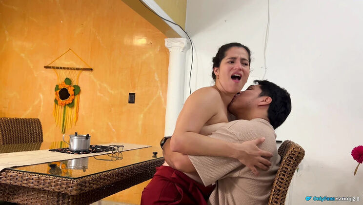 Roxxan Beautiful Latina Step Mom With Big Ass And Huge Tits Gets Creampied