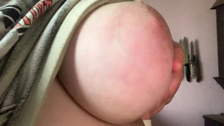 Big Ass Teen Babe ThequeenofSatan Solo Horny Amateur
