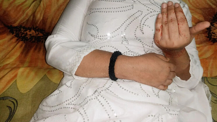Desi Wife Enjoys Pleasure During Intercourse – Amateur Homemade POV