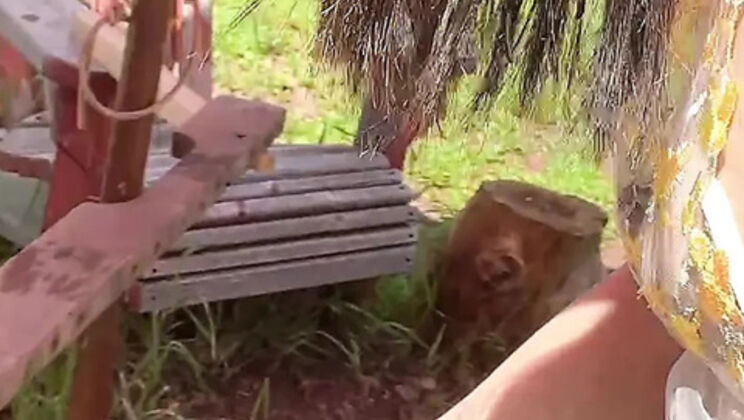 Sexy Asian Angel Naked on Chair Outside