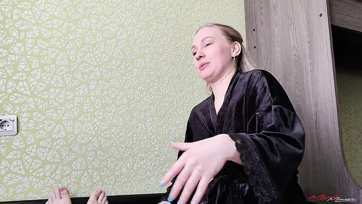 Stepbrother Helps Me With My Problem – Amateur Blonde POV