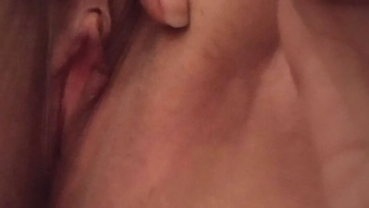 Close Up Fat Clit – Real Amateur BBW Mature Solo